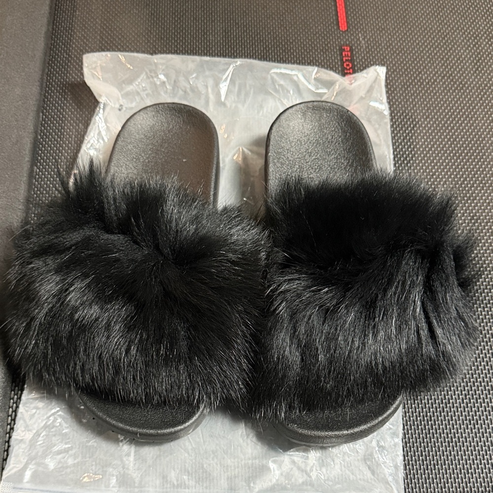 Black Furry Slide Sandals